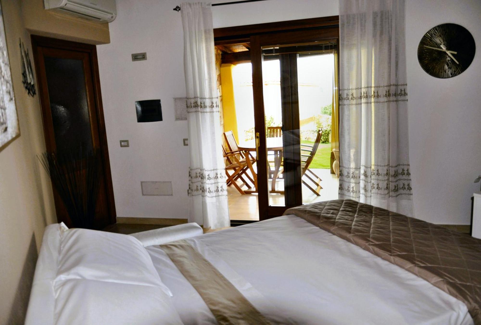 Villa Nadia Con Piscina Privata Budoni Tanaunella Szoba fotó